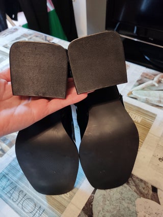 Black Boots