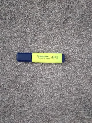 highlighter pen
