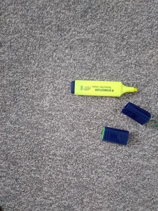 highlighter pen