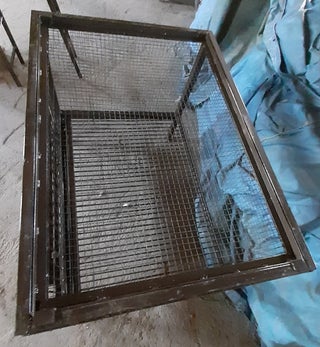JAULA PARA GALLINAS