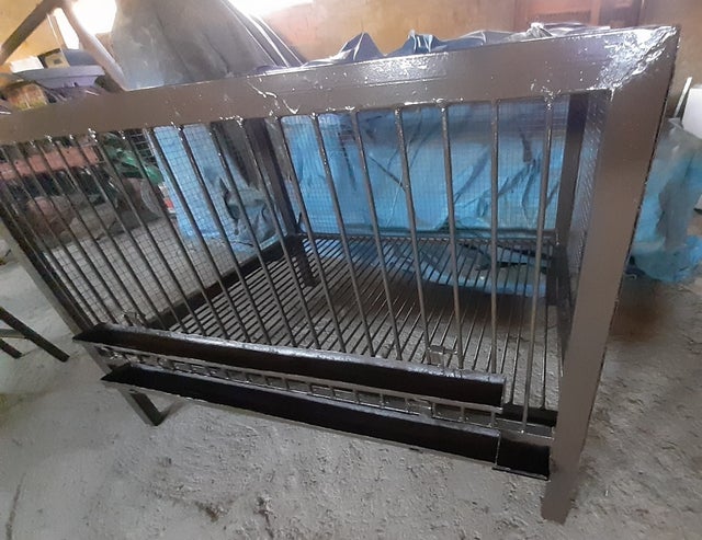 JAULA PARA GALLINAS