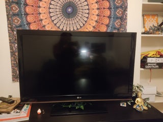 TV 42" aprox