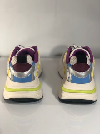 Zapatillas Zara
