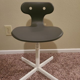 Molte desk chair