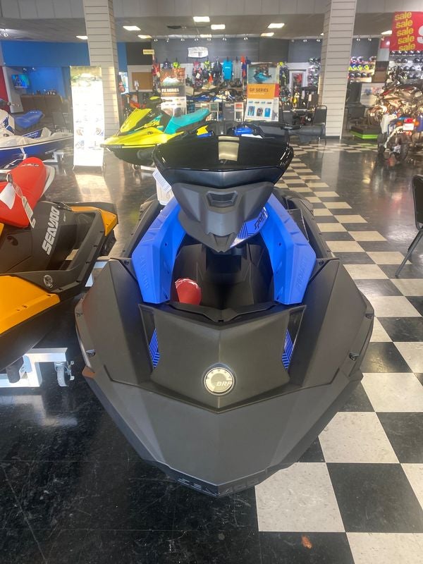 Jet ski