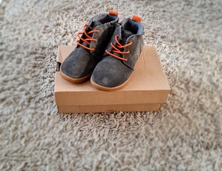 KIDS Boys UGG boots