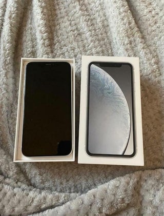 iPhone XR