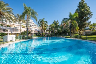 Fully renovated duplex apartment in Puerto Banús w