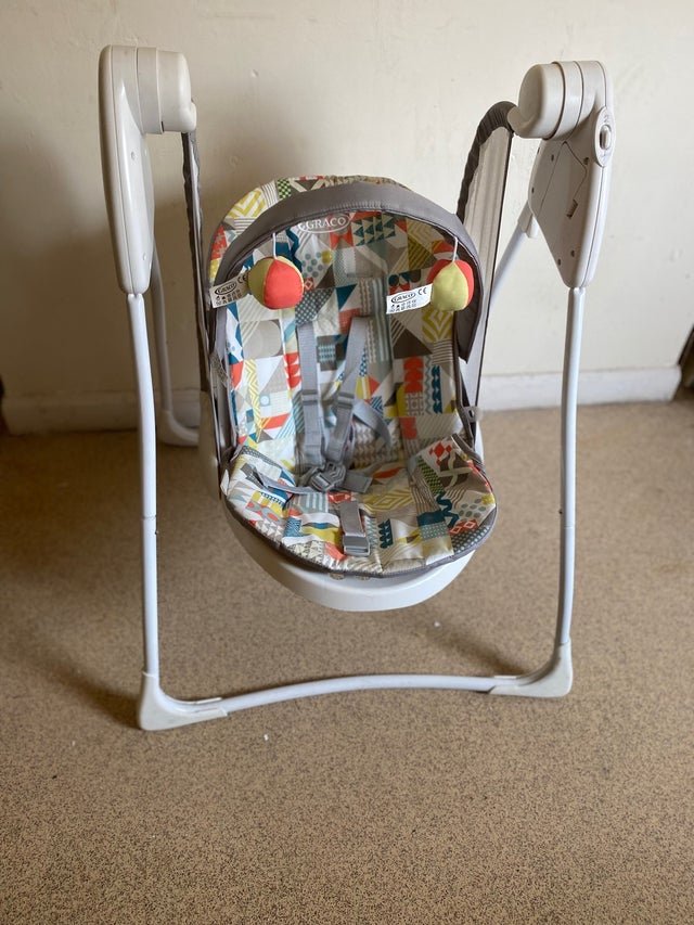 Baby swing chair
