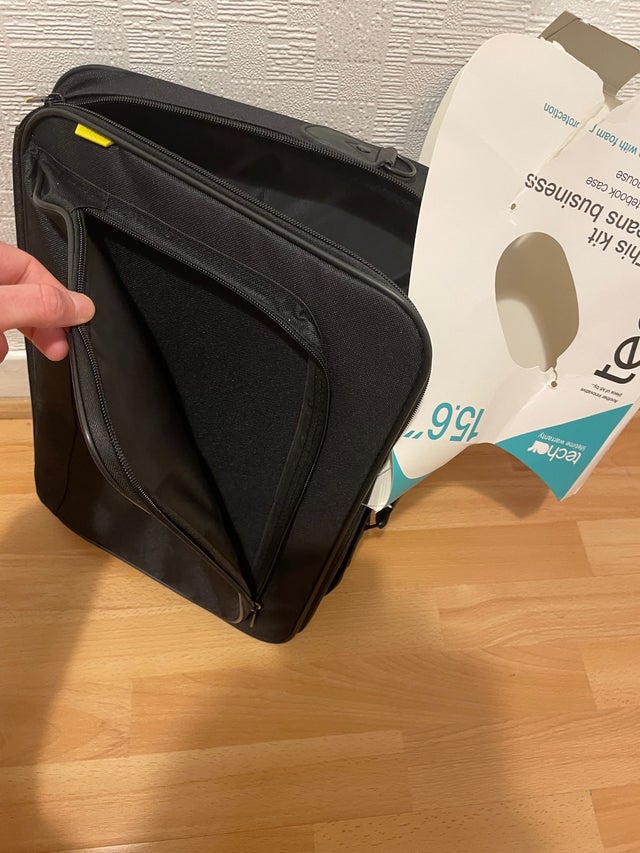 Laptop bag