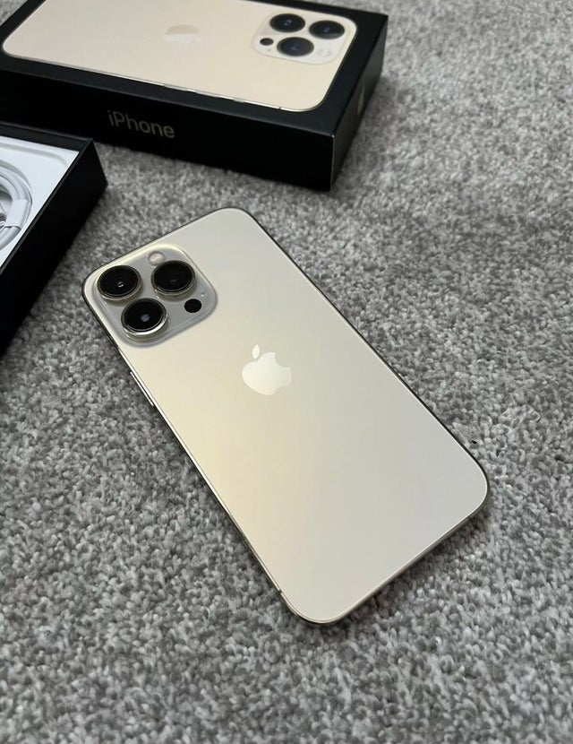 iPhone 12 Pro Max