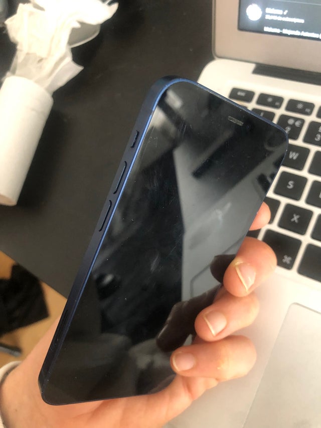 iPhone 12 128gbp