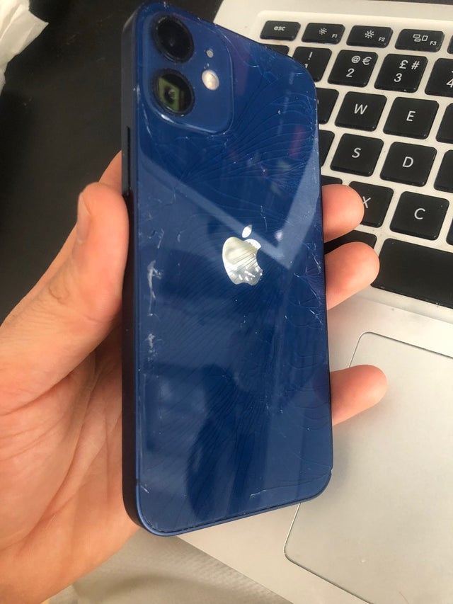 iPhone 12 128gbp