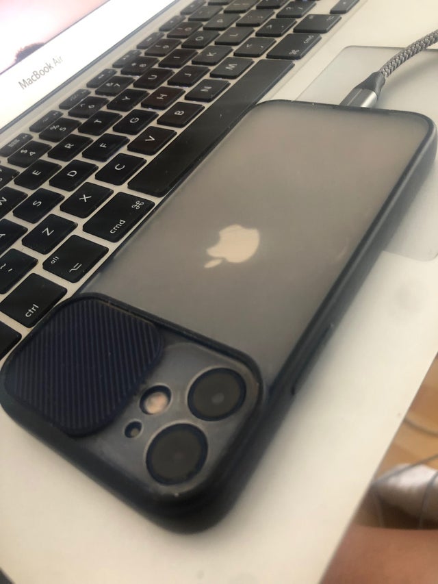 iPhone 12 128gbp