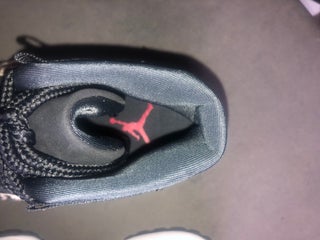 Air Jordan 1 mid