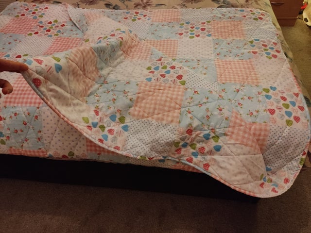 Floral blanket 🌸